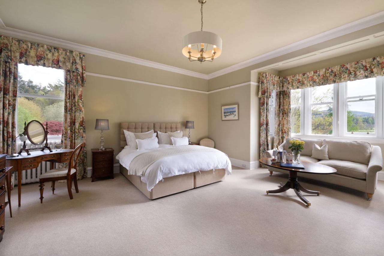 Lys-Na-Greyne Bed & Breakfast Aboyne Exterior photo