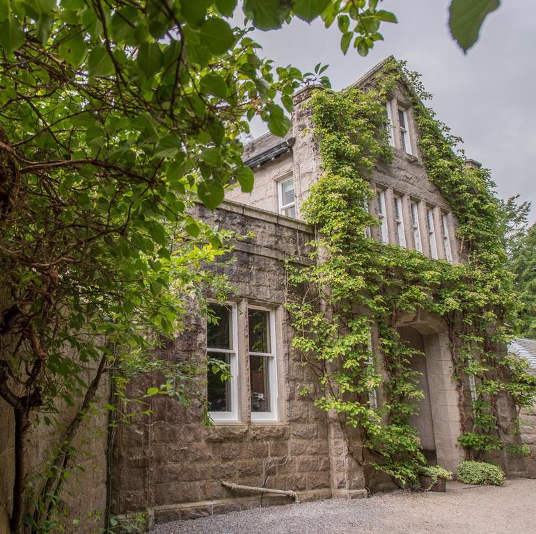 Lys-Na-Greyne Bed & Breakfast Aboyne Exterior photo